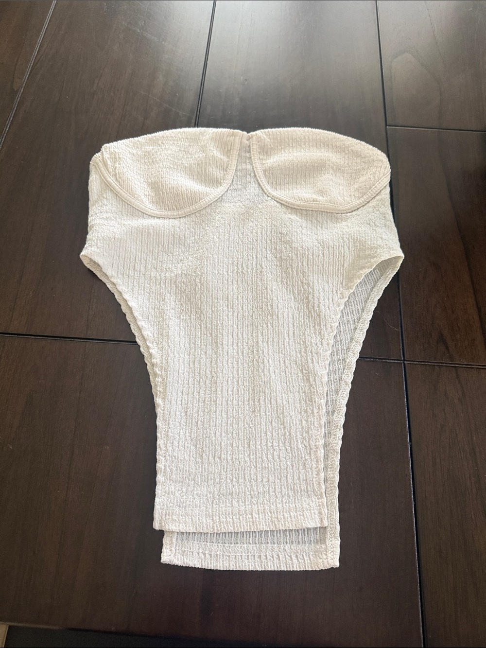 SHEIN Off-White Strapless Textured Top